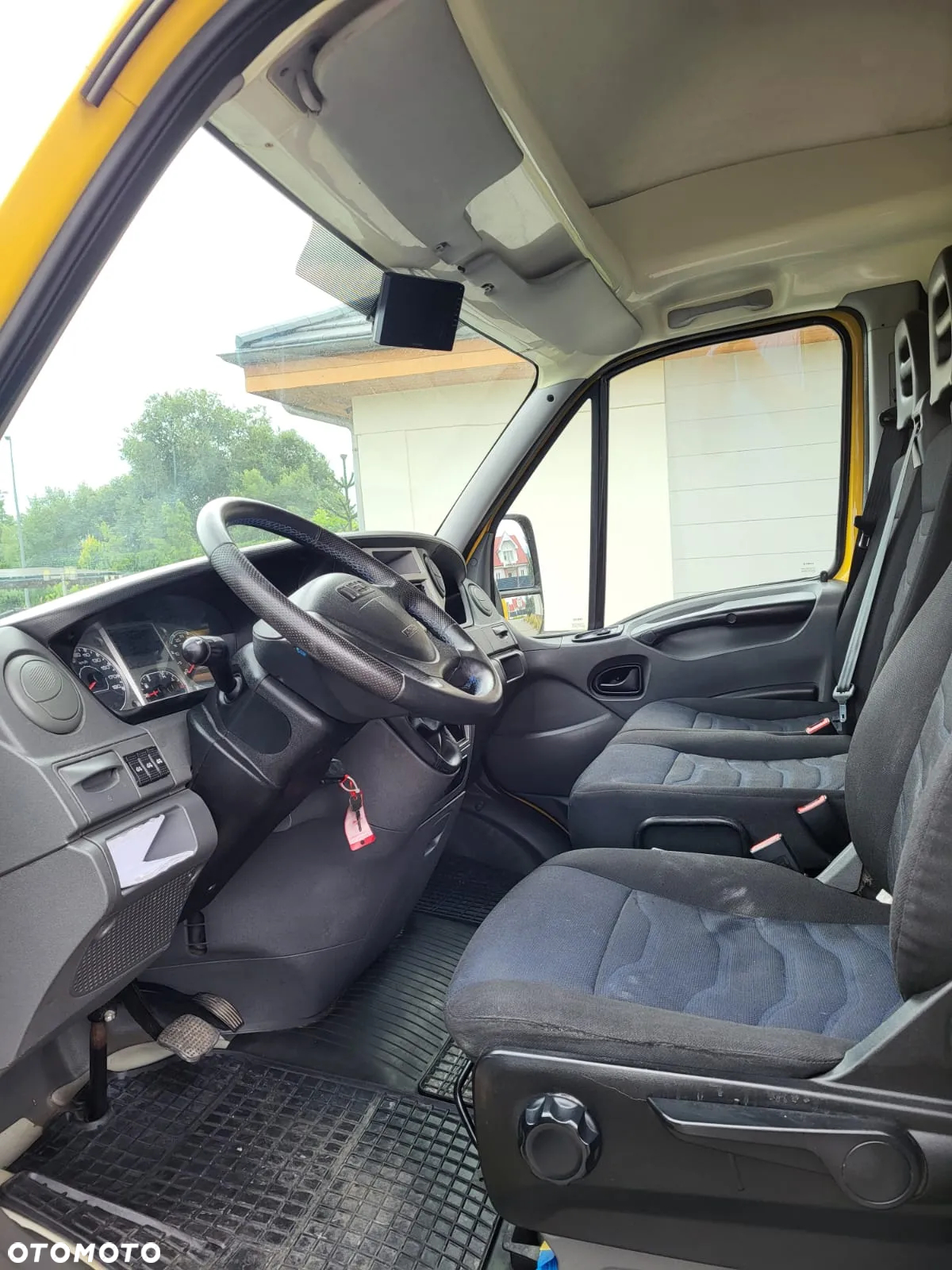 Iveco DAILY 35S11 - 10