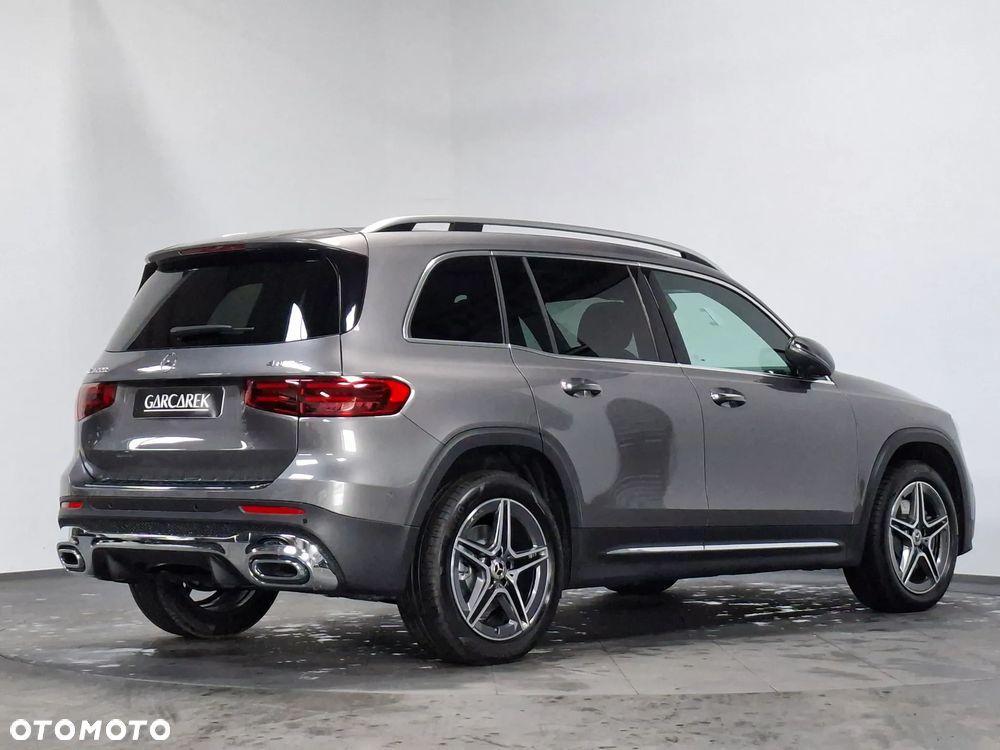 Mercedes-Benz GLB 220 mHEV 4-Matic AMG Line 8G-DCT - 11