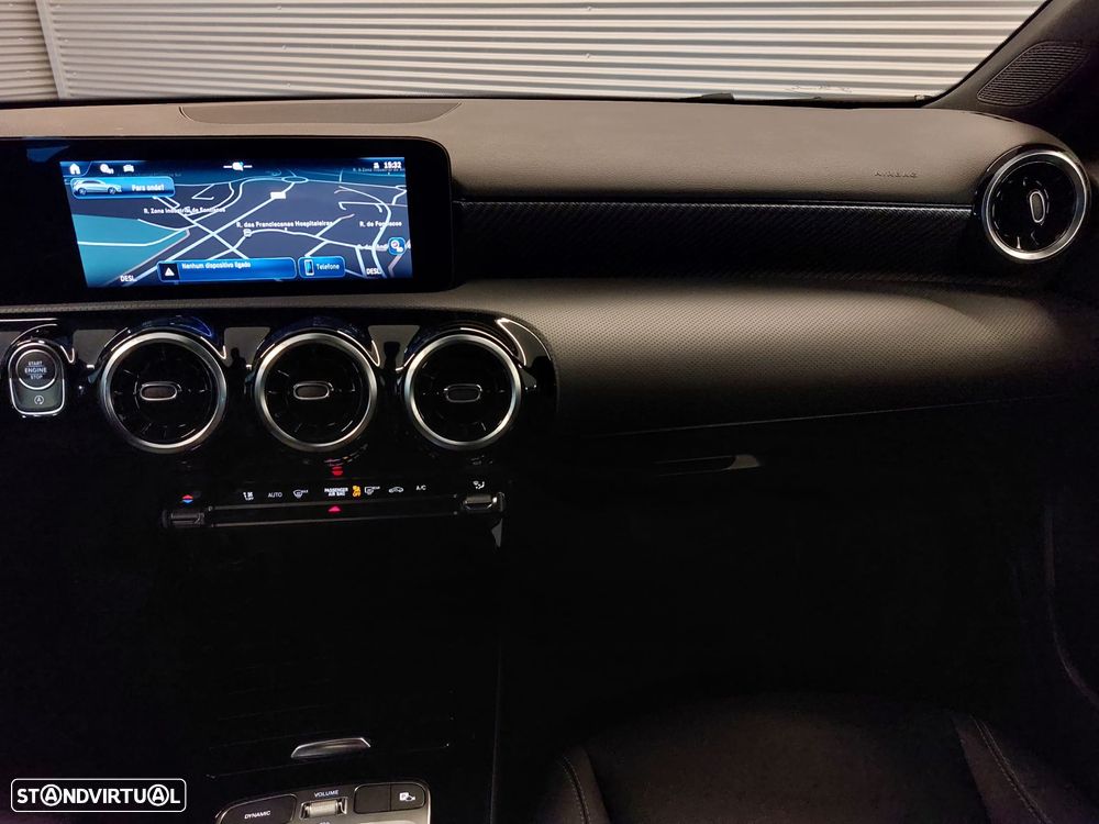 Mercedes-Benz A 200 Standard - 19