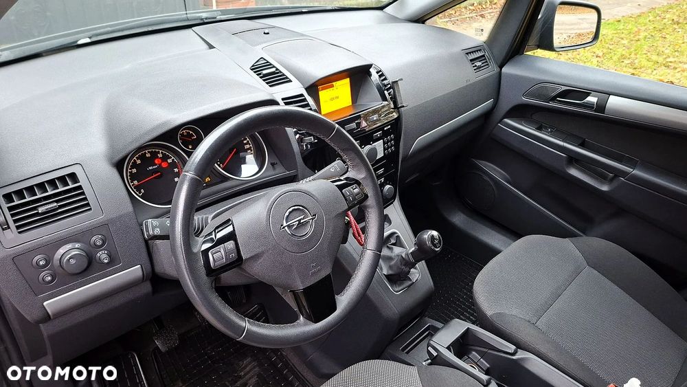 Opel Zafira 2013 photo 5