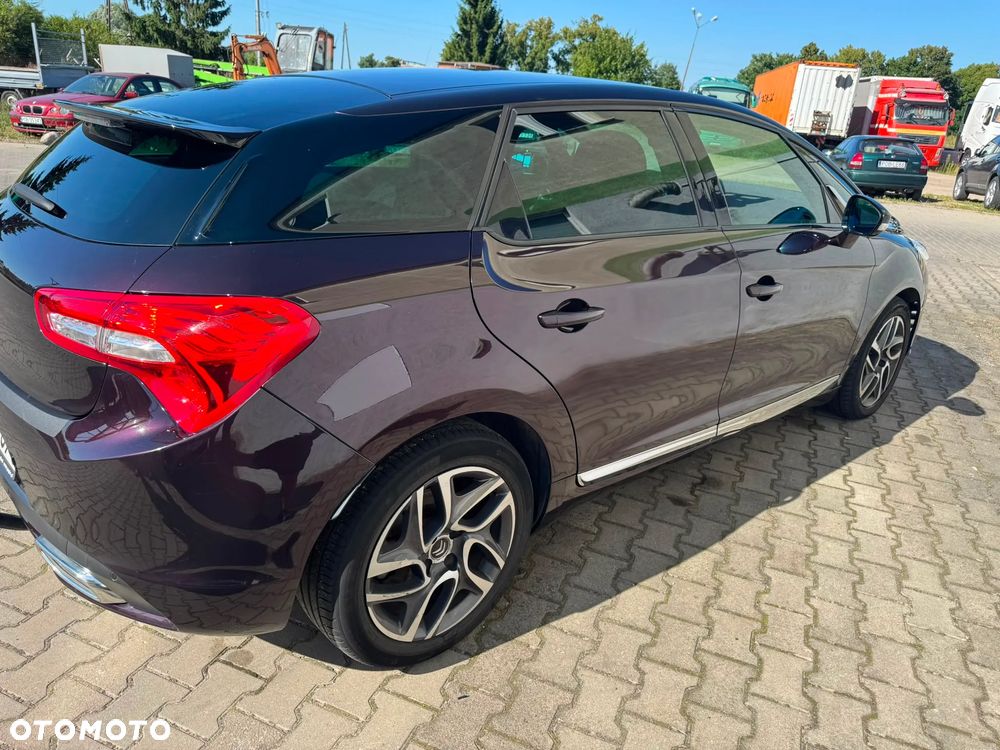 Citroën DS5 2.0 HDi SoChic - 11