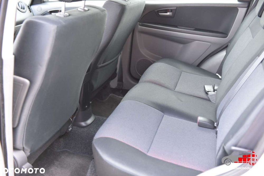 Suzuki SX4 - 19