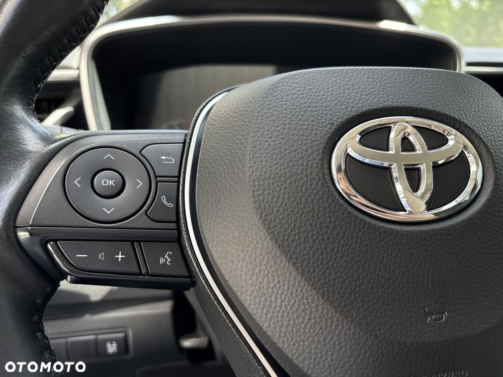 Toyota Corolla - 23