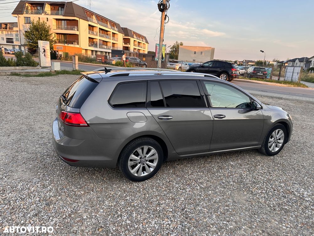 Volkswagen Golf 1.6 TDI BlueMotion Technology DSG Trendline - 5