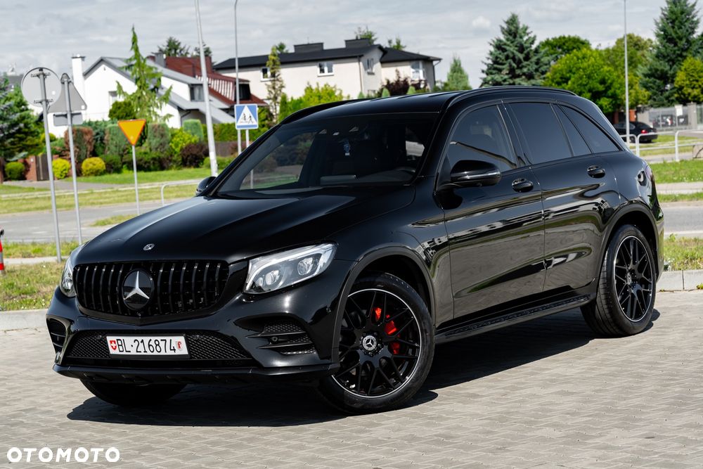 Mercedes-Benz GLC 250 4Matic 9G-TRONIC AMG Line - 6