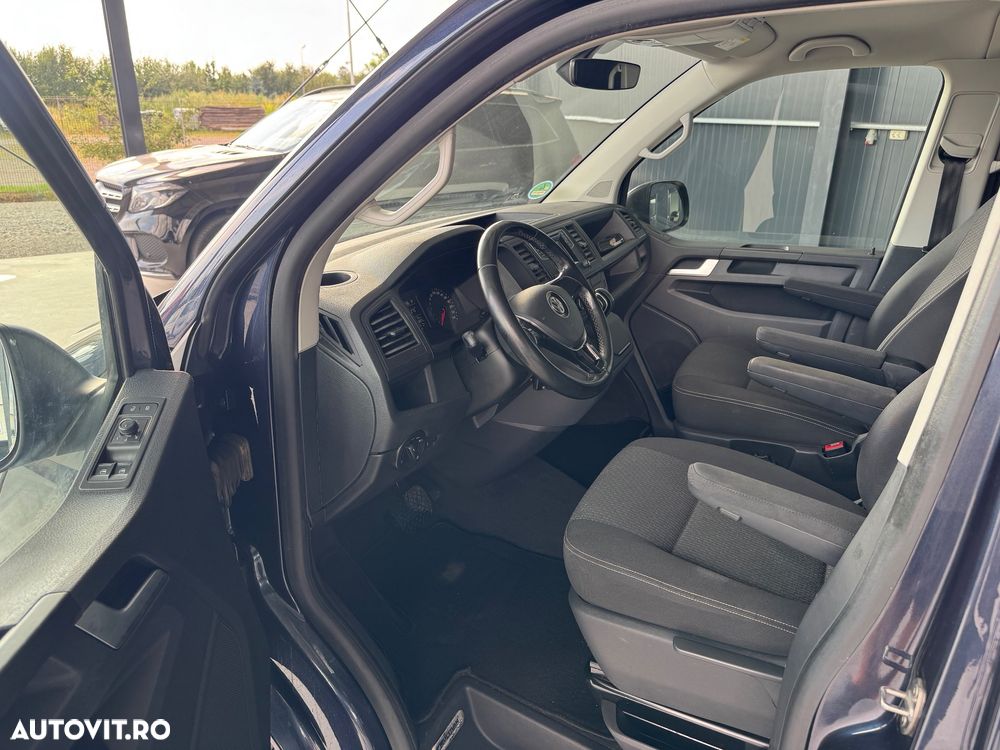 Volkswagen Multivan - 13