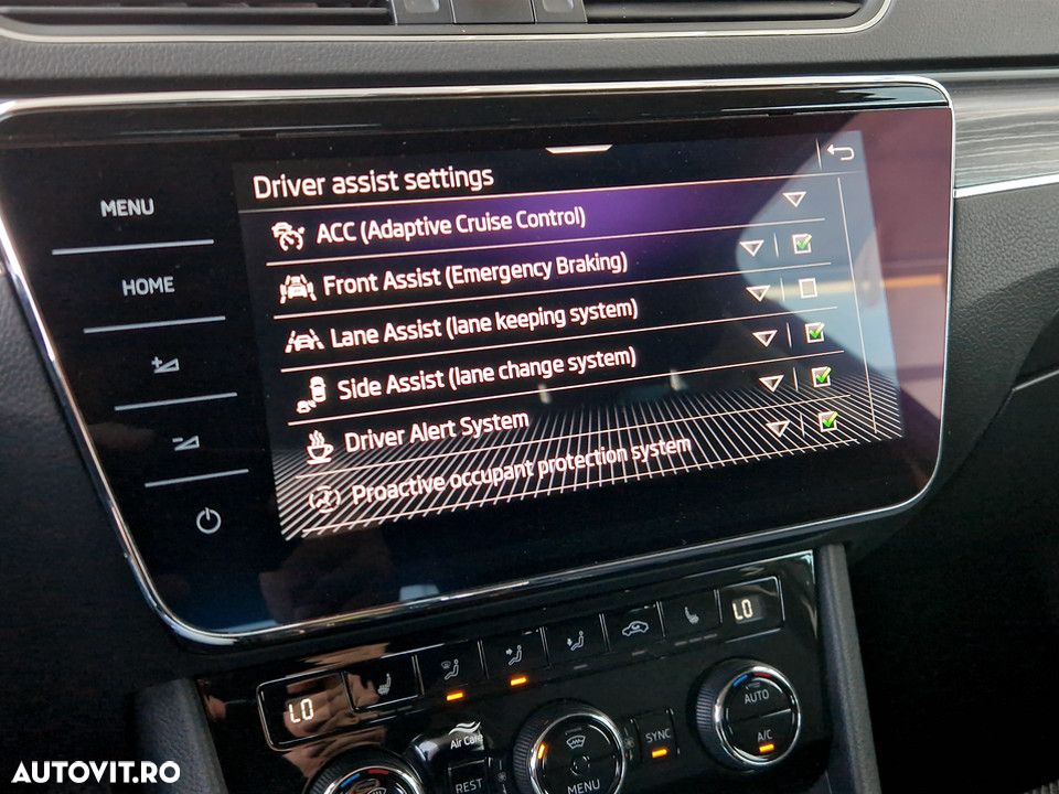 Skoda Superb 2.0 TDI DSG Style - 19