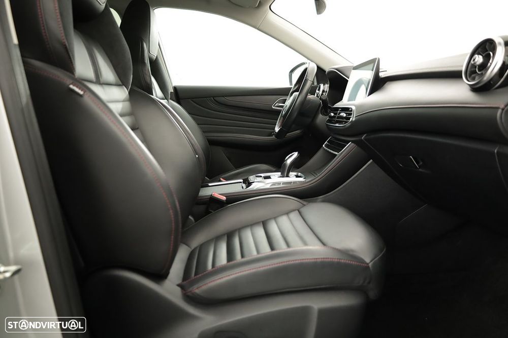 MG EHS 1.5 T-GDI Plug-in Hybrid Luxury - 21