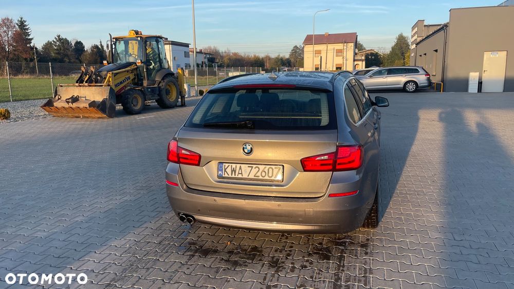 BMW Seria 5 520d - 6