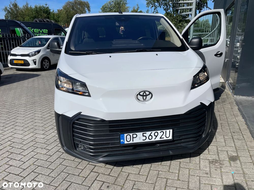 Toyota Proace Verso 2.0 D4-D Long Combi - 1