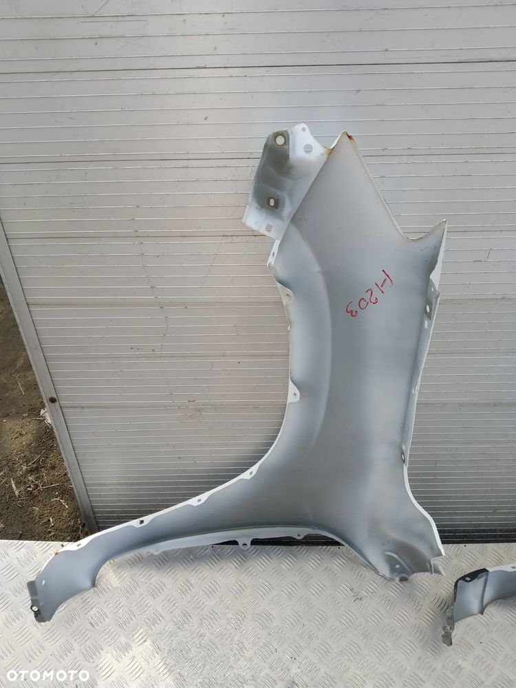 E426/H270 PRAWY BŁOTNIK TOYOTA RAV-4 IV 2006-10 - 3