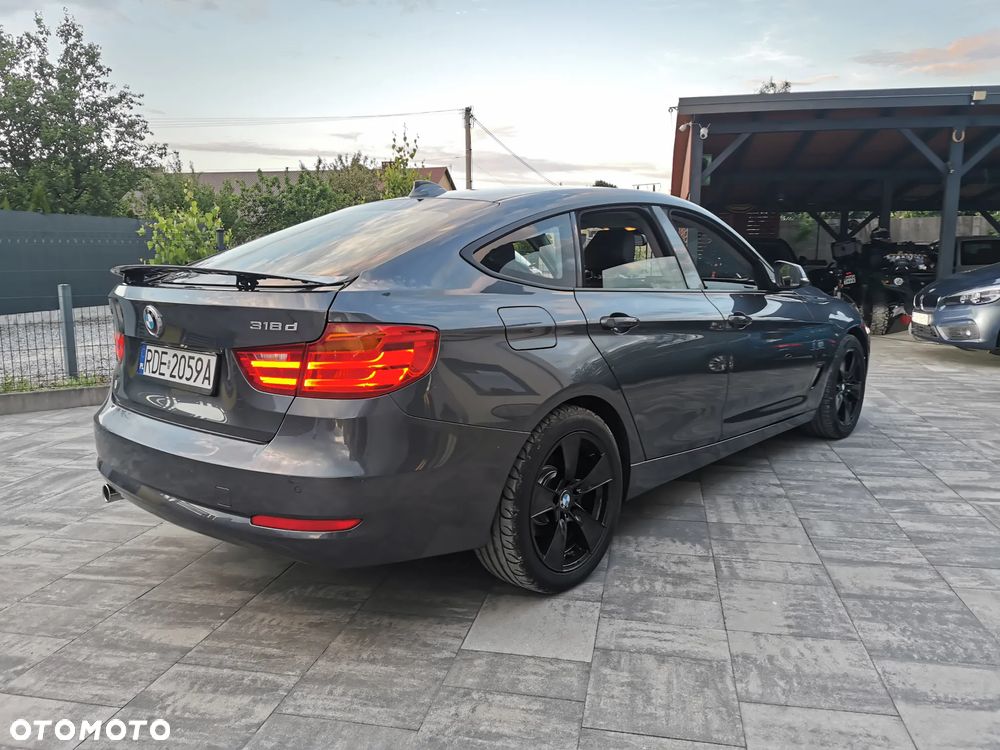 BMW Seria 3 - 34