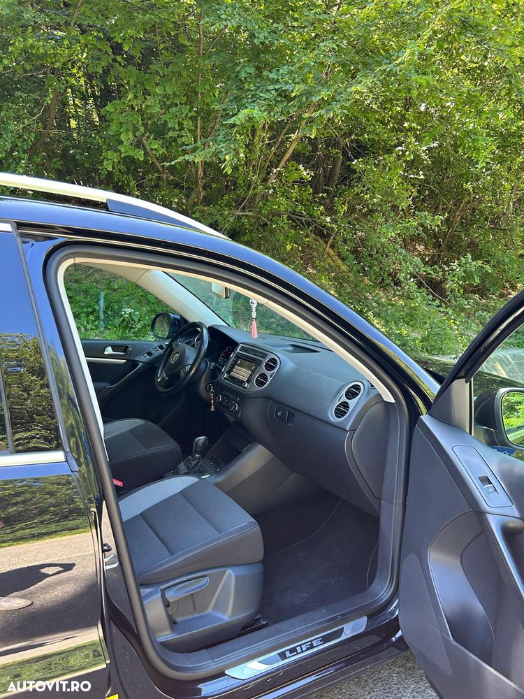 Volkswagen Tiguan 2.0 TDI DPF 4Motion BlueMotion Technology DSG Life - 14