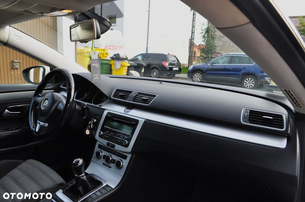 Volkswagen CC 2.0 TDI BlueMotion Technology - 22