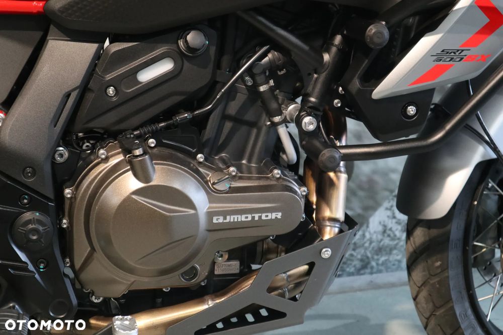 QJMOTOR SRT 600SX - 20