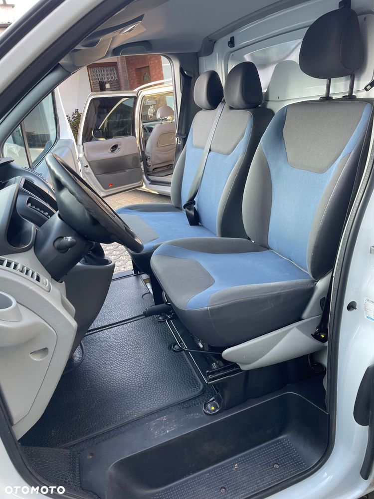 Renault Trafic - 20