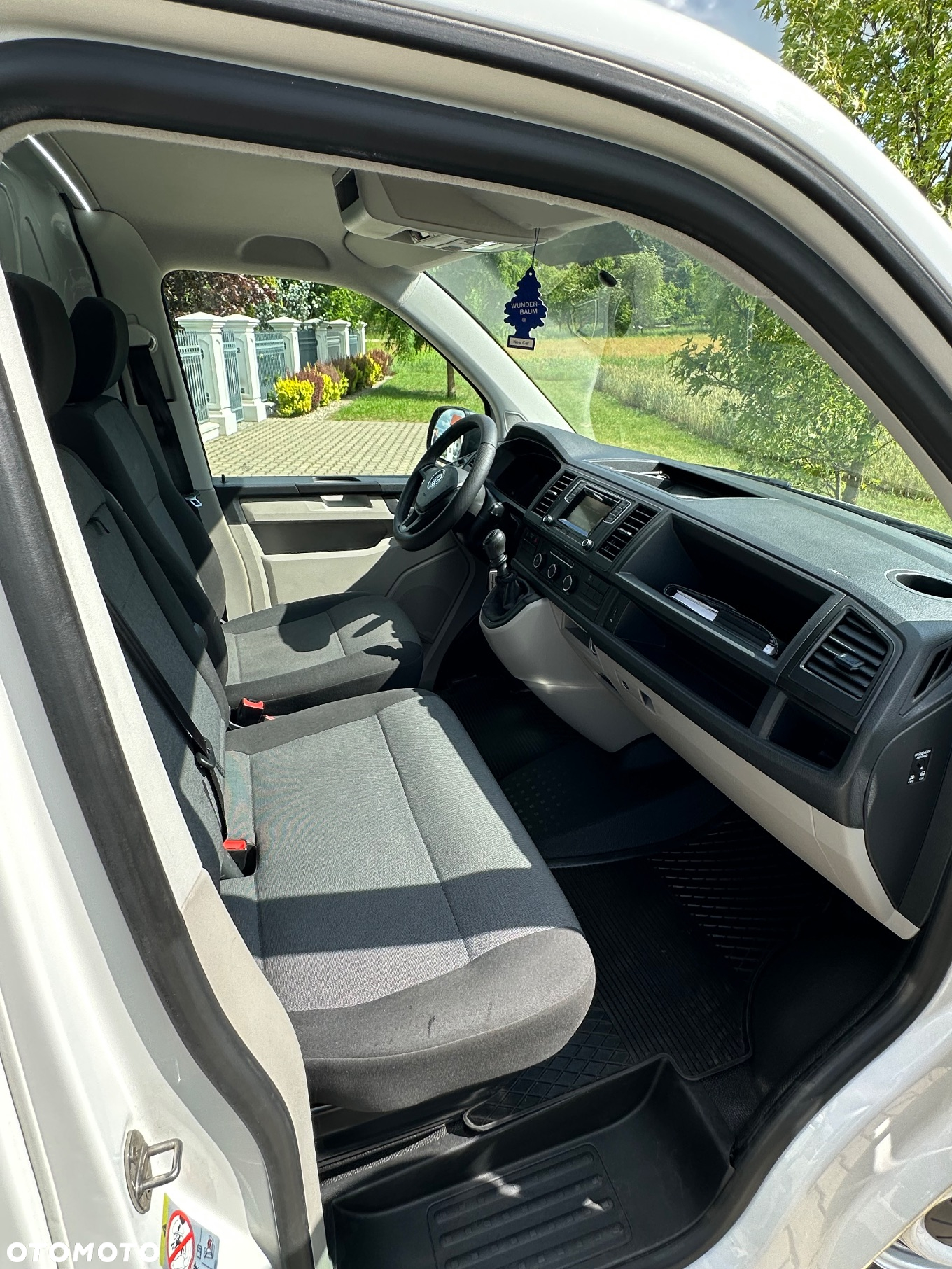 Volkswagen Transporter - 20