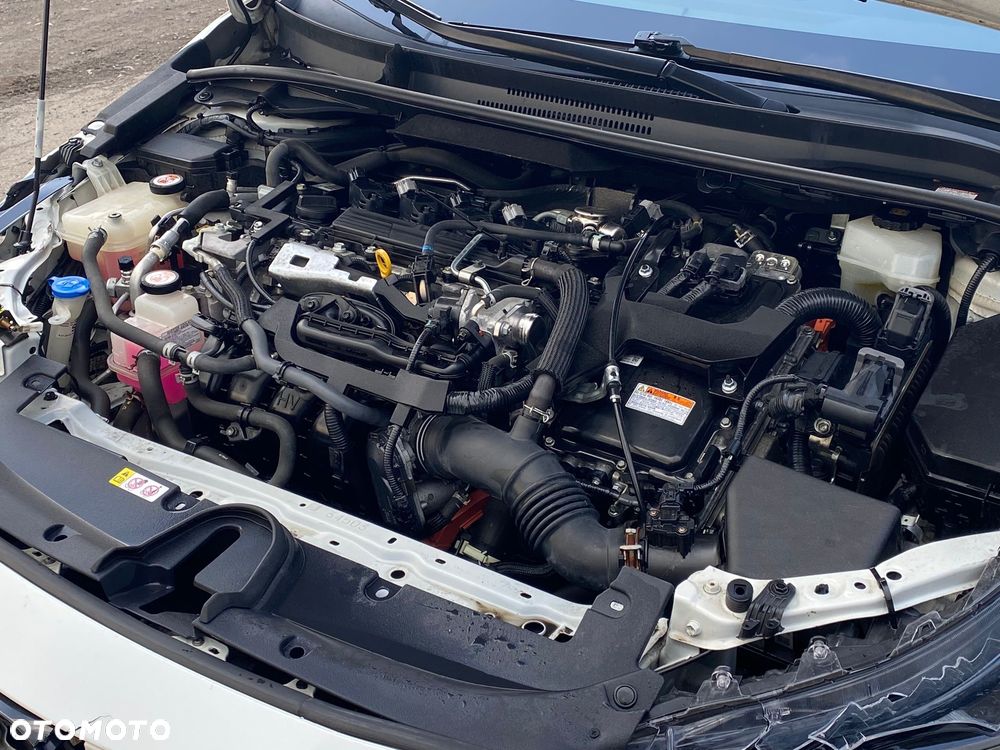 Toyota Corolla 2.0 Hybrid GR Sport - 14