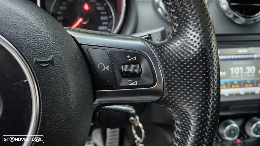 Audi TT Coupé 2.0 TDI quattro S-line - 21