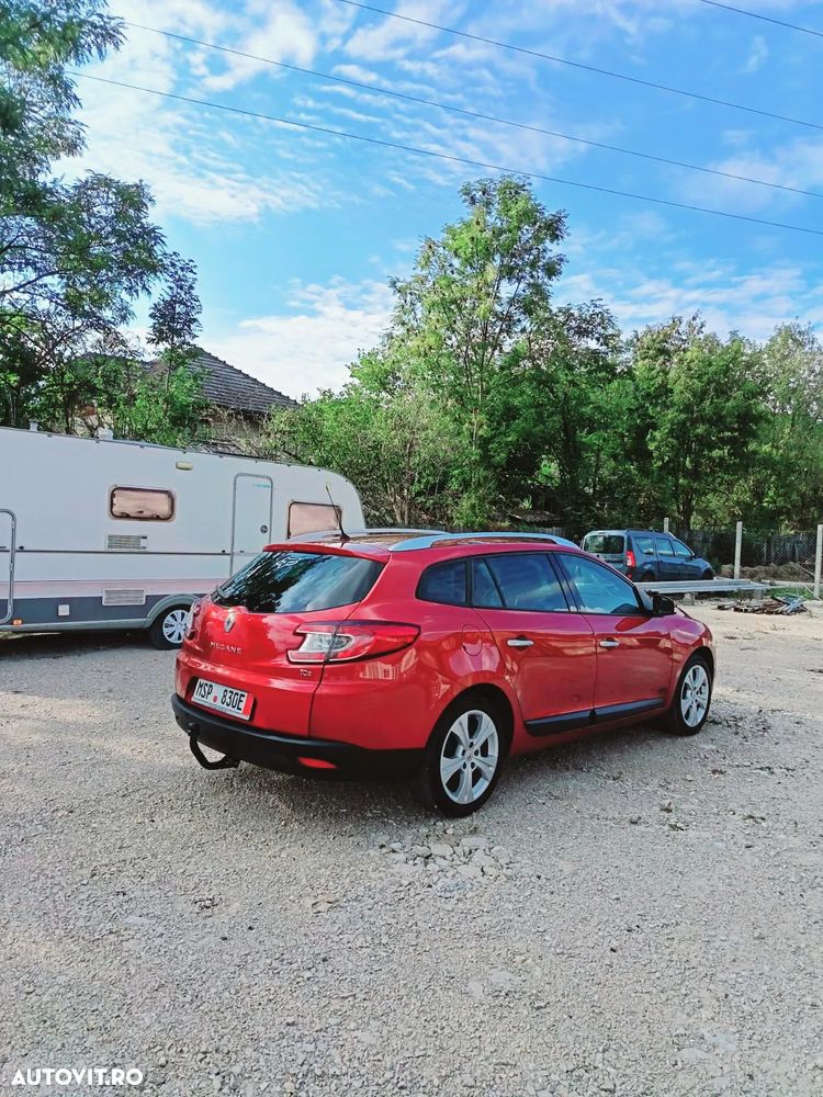 Renault Megane 2012 photo 4