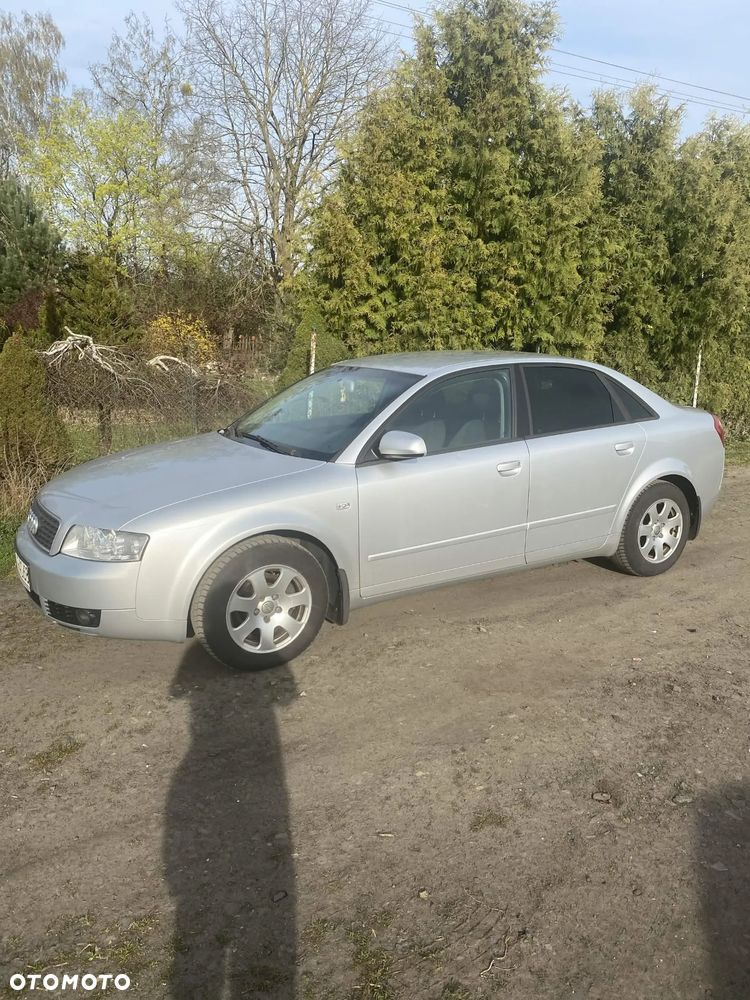 Audi A4 Limousine 1.6 - 2