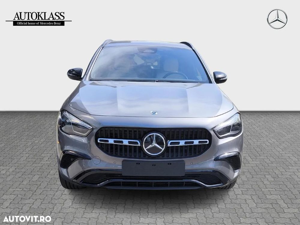Mercedes-Benz GLA 250 e - 8