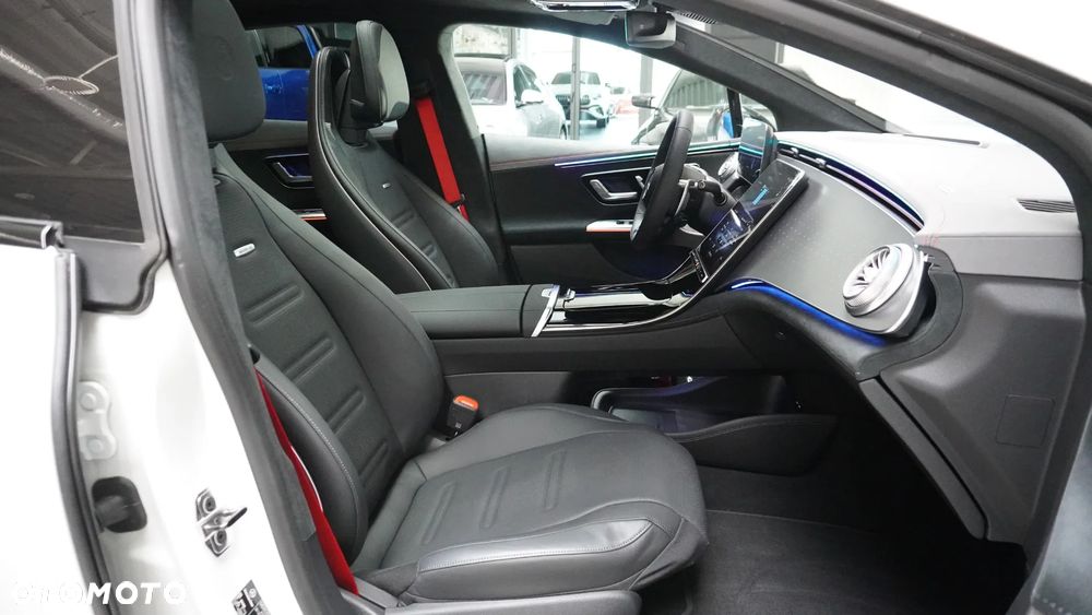 Mercedes-Benz EQE AMG 43 90.5kWh 4-Matic - 9