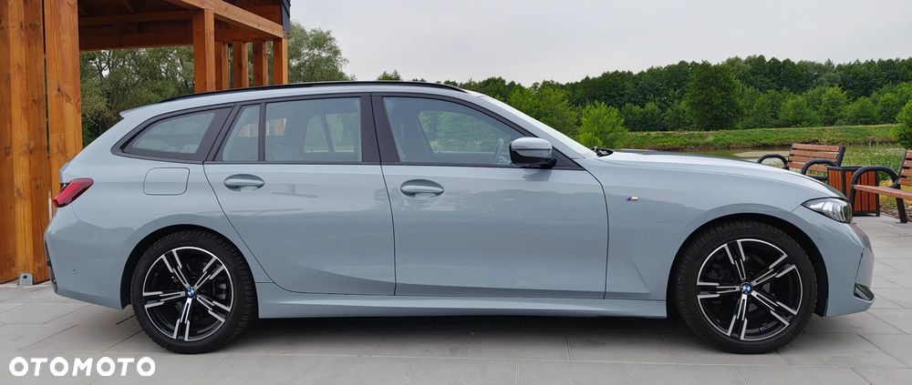BMW Seria 3 318i M Sport - 4