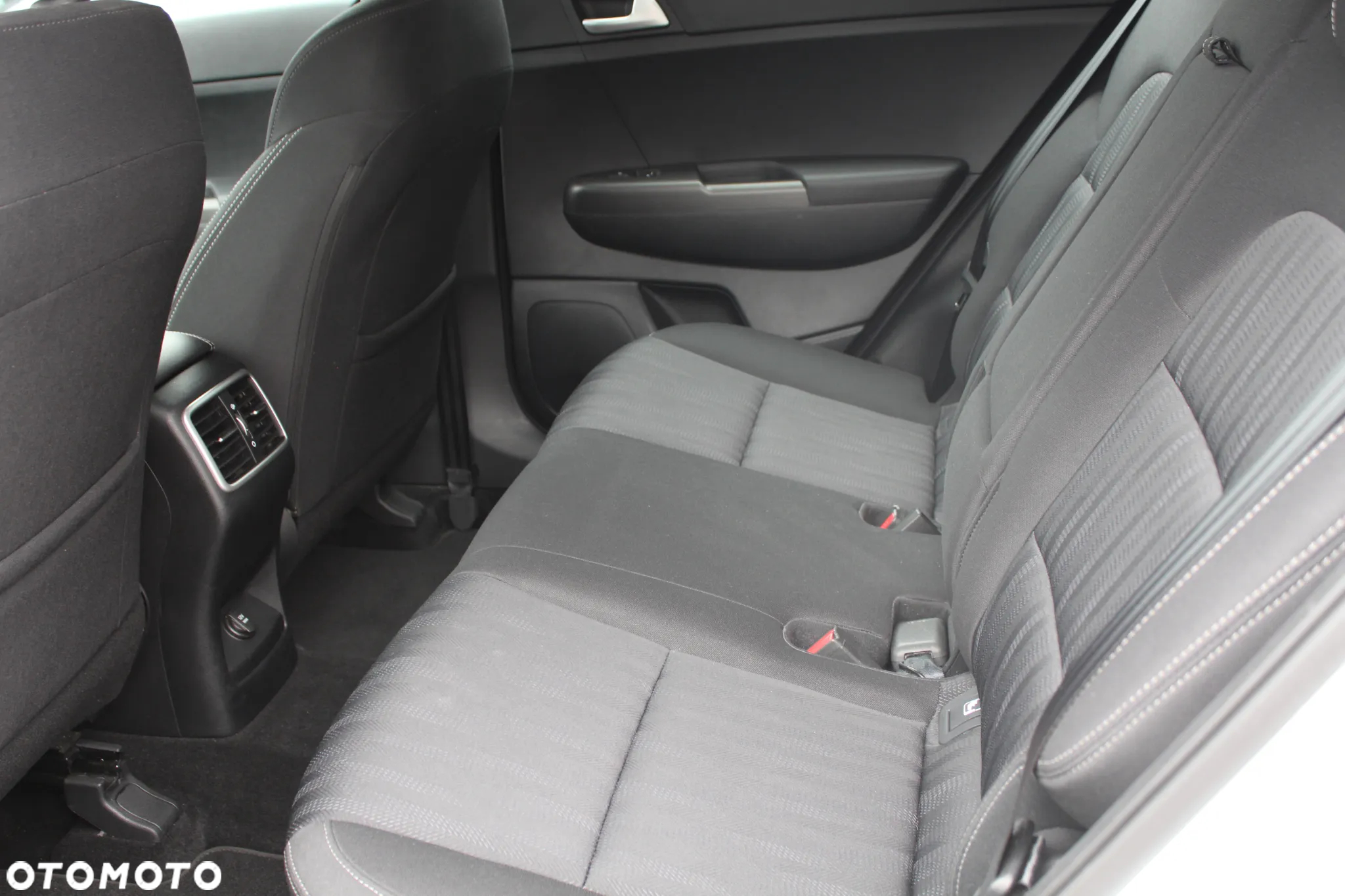 Kia Sportage - 10