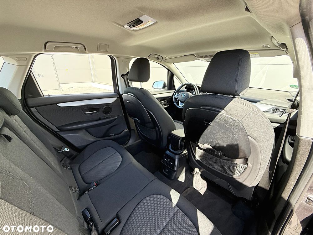 BMW Seria 2 216d Luxury Line - 41