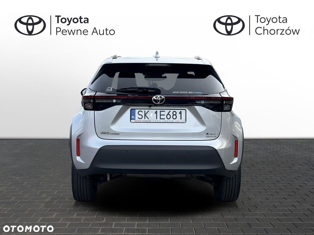 Toyota Yaris Cross Hybrid 1.5 Executive AWD - 4