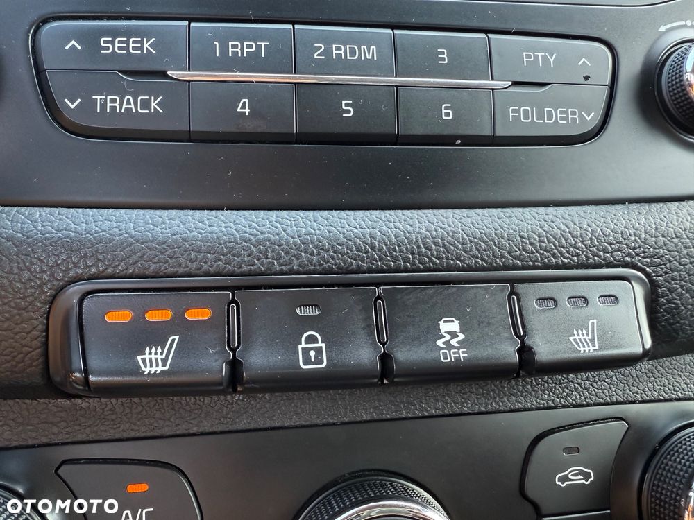 Kia Ceed Cee'd 1.6 GDI L - 20