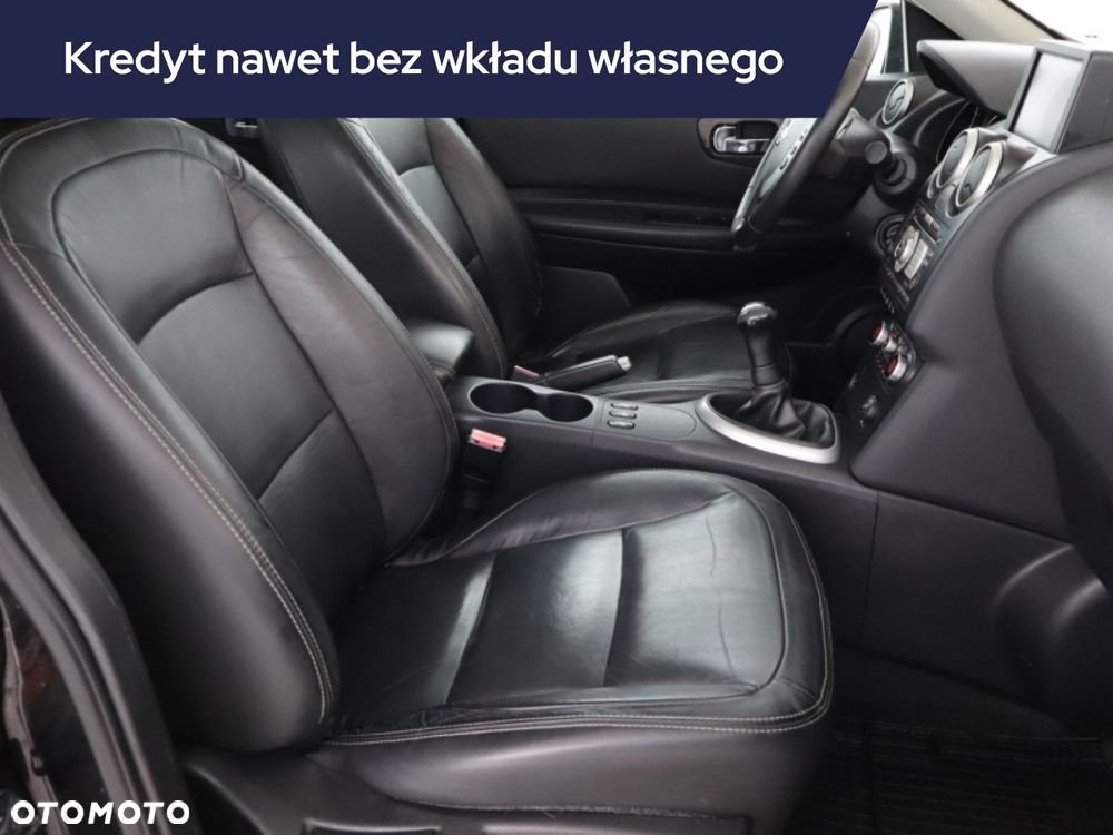 Nissan Qashqai - 11