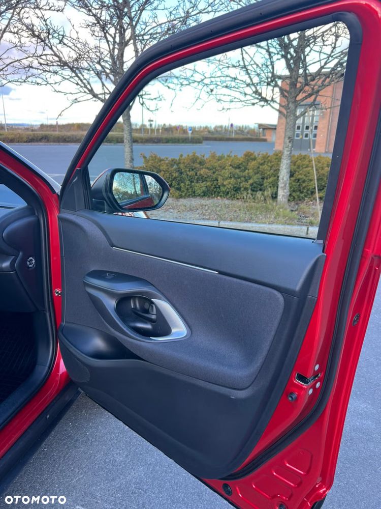 Toyota Yaris Cross Hybrid 1.5 Active - 12