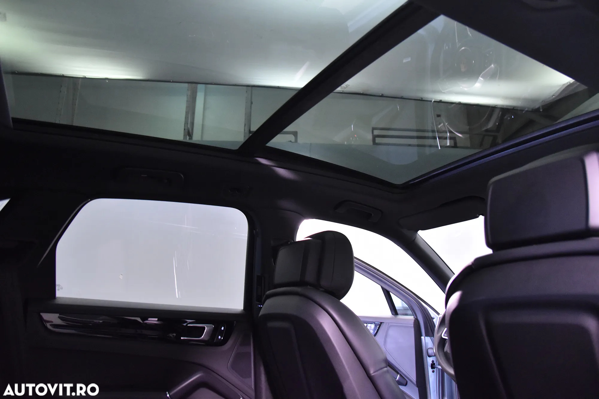 Porsche Cayenne E-Hybrid Tiptronic S - 24