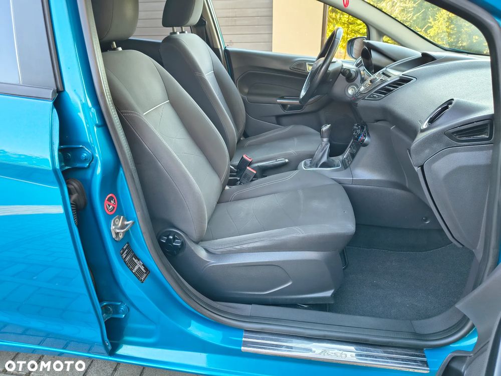 Ford Fiesta 1.25 Celebration - 20