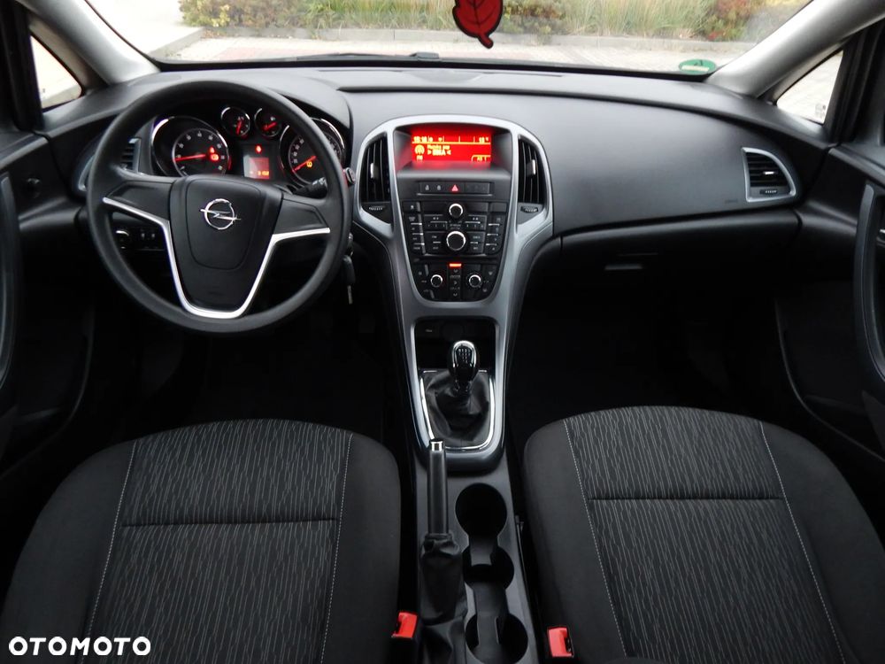 Opel Astra 2015 photo 5
