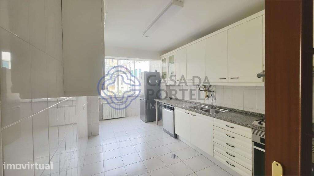 Apartamento T3 para arrendar centro cidade Viseu - Grande imagem: 2/12