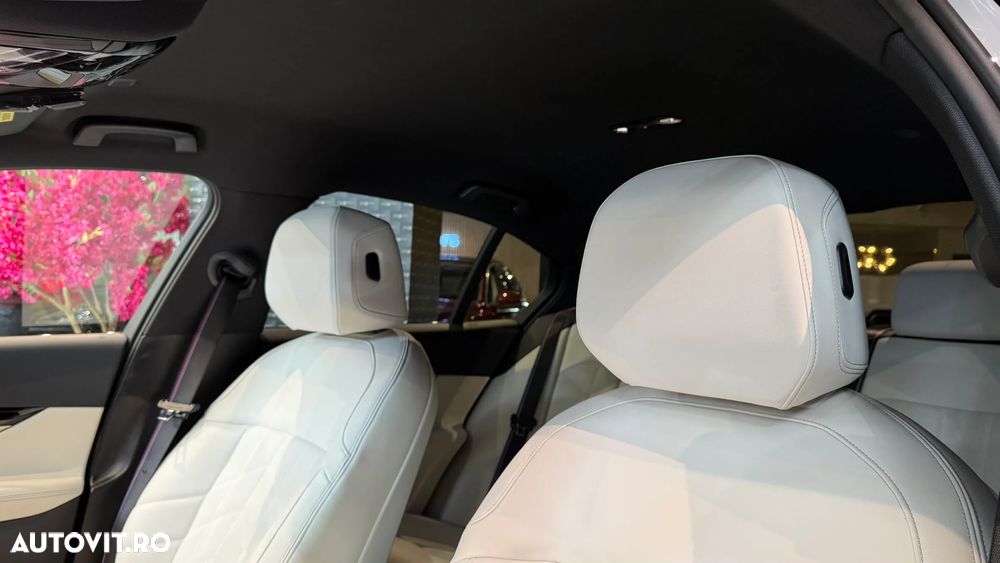 BMW Seria 5 530e Aut. - 18