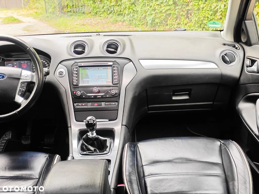 Ford Mondeo 2.0 TDCi Platinium X Plus (Titanium) - 25