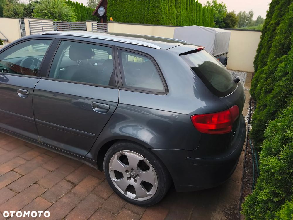 Audi A3 Sportback 1.9 TDI Ambiente - 3