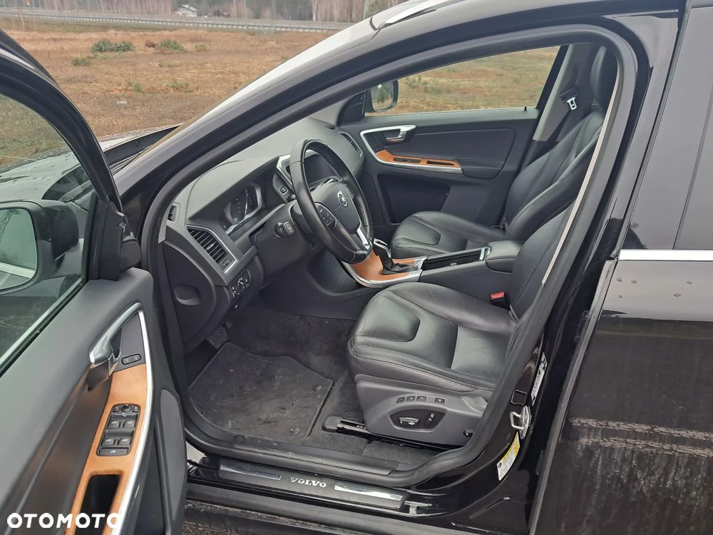 Volvo XC 60 T5 AWD Geartronic Linje Inscription - 4