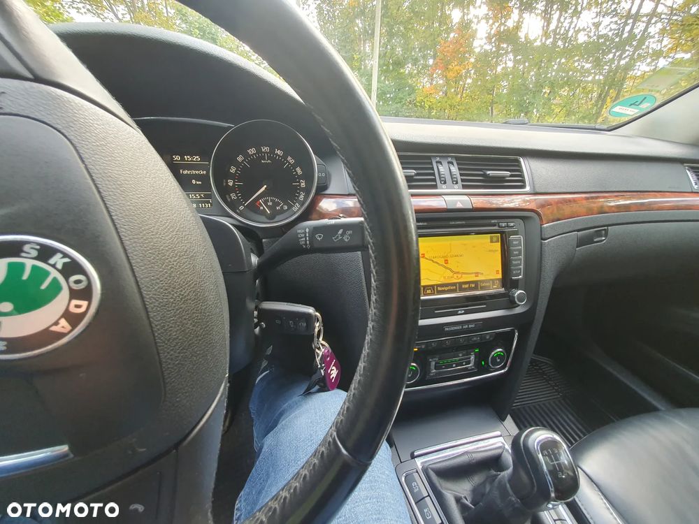 Skoda Superb 2.0 TDI Exclusive - 15