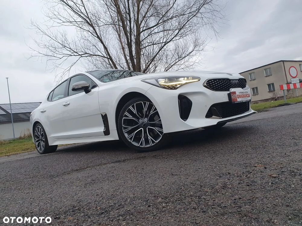 Kia Stinger 2.0 T-GDI GT Line - 26