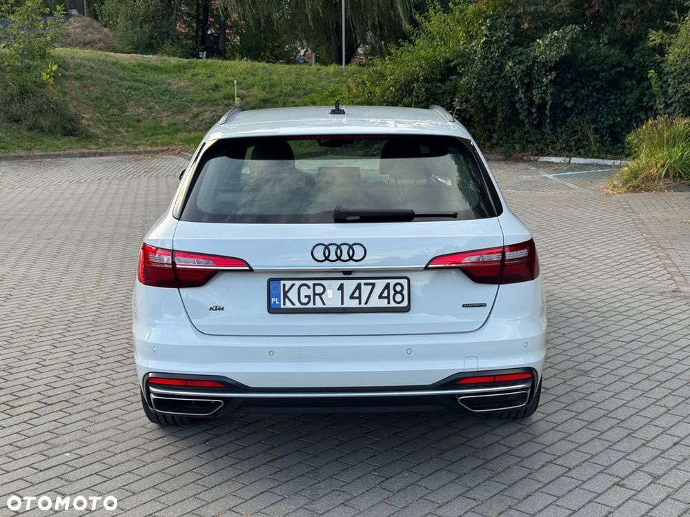 Audi A4 Avant 40 TDI quattro S tronic advanced - 6