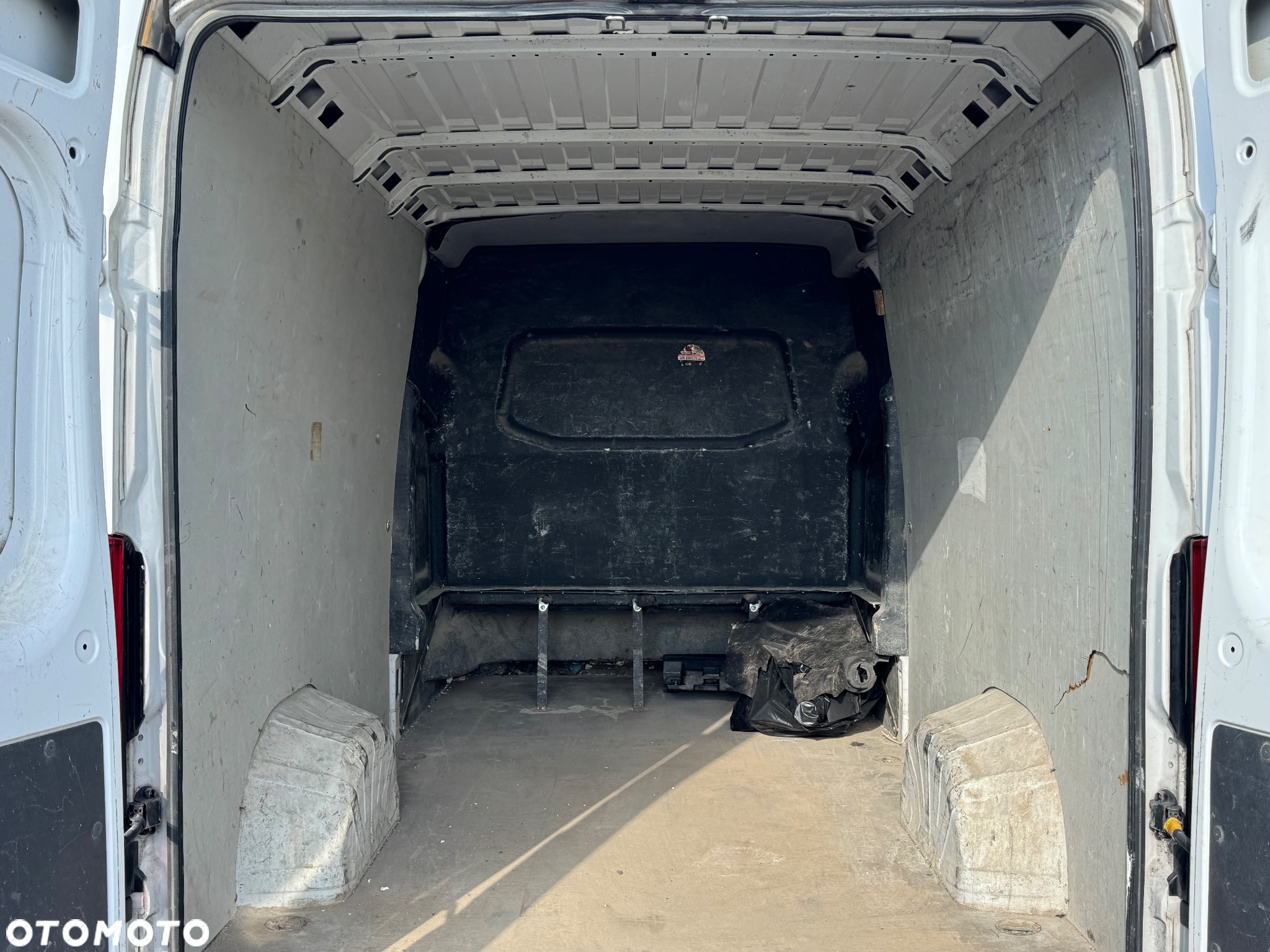 Fiat Ducato L4H2 Brygadówka 7 osób - 31