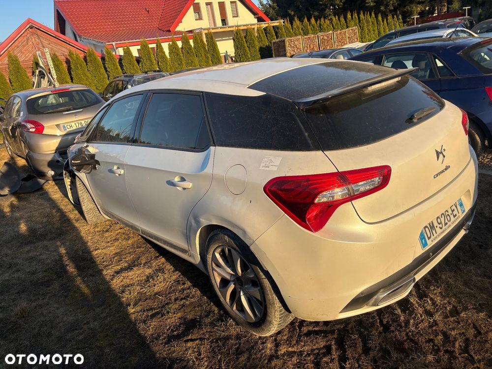 Citroën DS5 BlueHDi 180 Business - 4