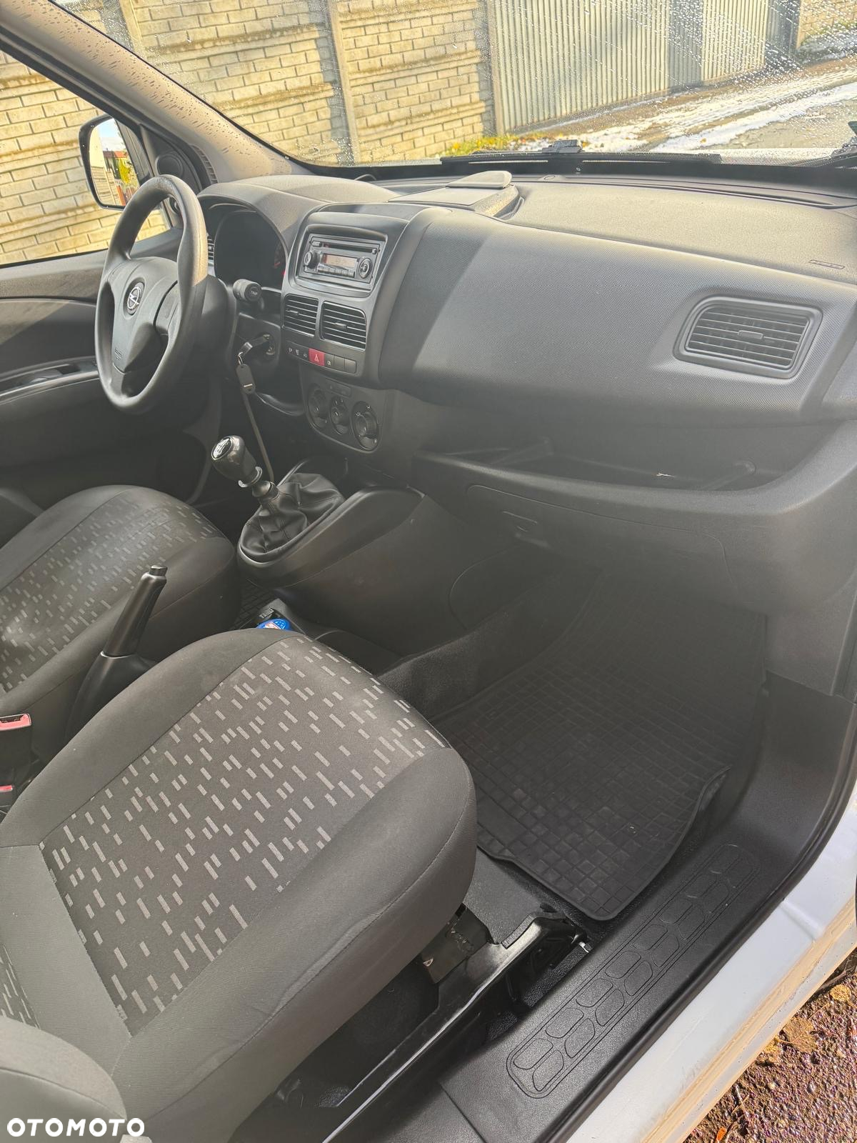 Opel Combo - 10