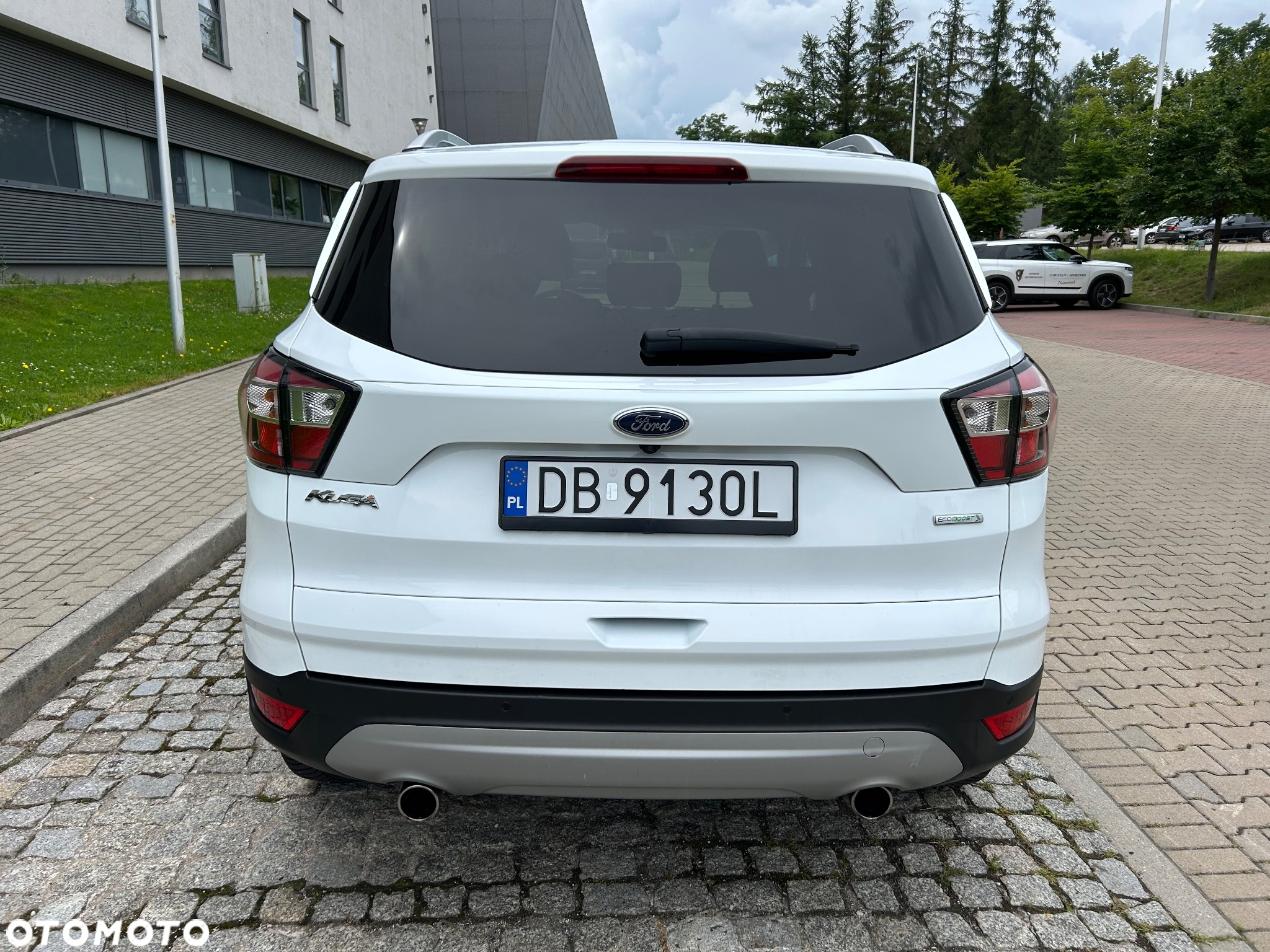 Ford Kuga 1.5 EcoBoost 2x4 Titanium - 9