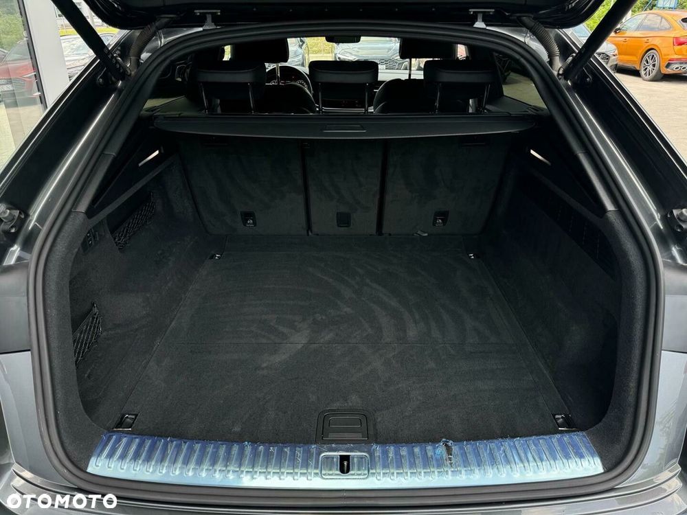 Audi Q8 - 36